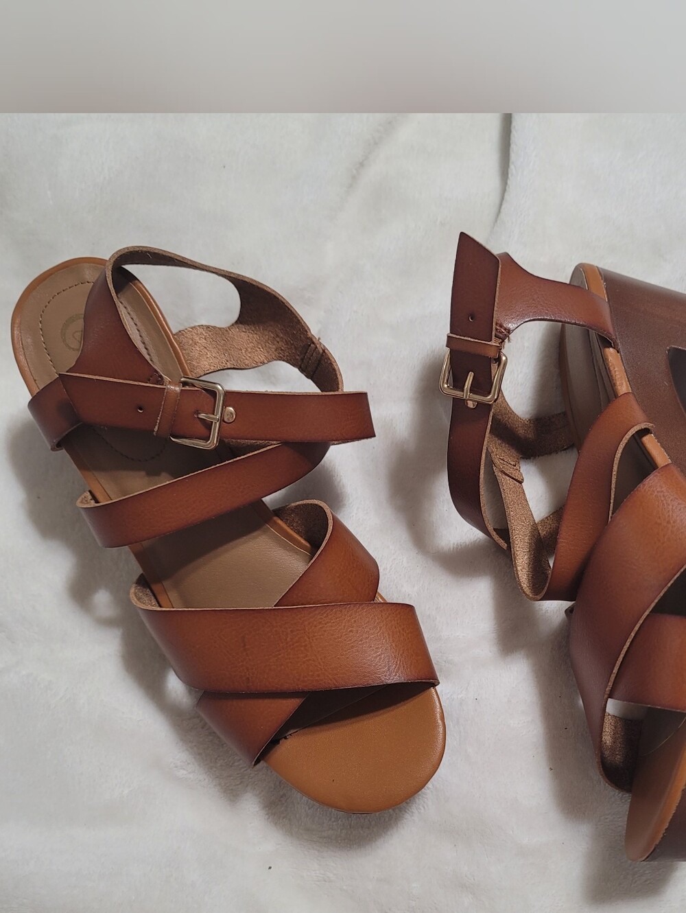Cato Brown Strappy Platform Sandals with Ankle Buckle Sz 9 Brown Cognac